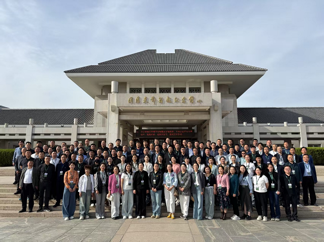 圖為培訓班合影 - 副本.png